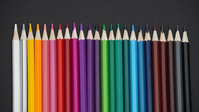 帕尔马官方：铃木彩艳左手中指及手舟骨复合骨折，将接受手术