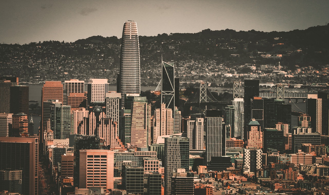 正是得益于 正是得益于